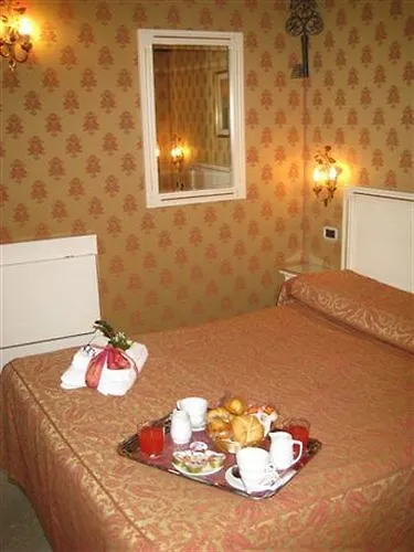 Couette-café Bed and Breakfast Ca' San Vio à Venise
